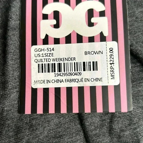 Gilda Paris quilted Weekender, brown perfect size for all the necessities. - Picture 7 of 7